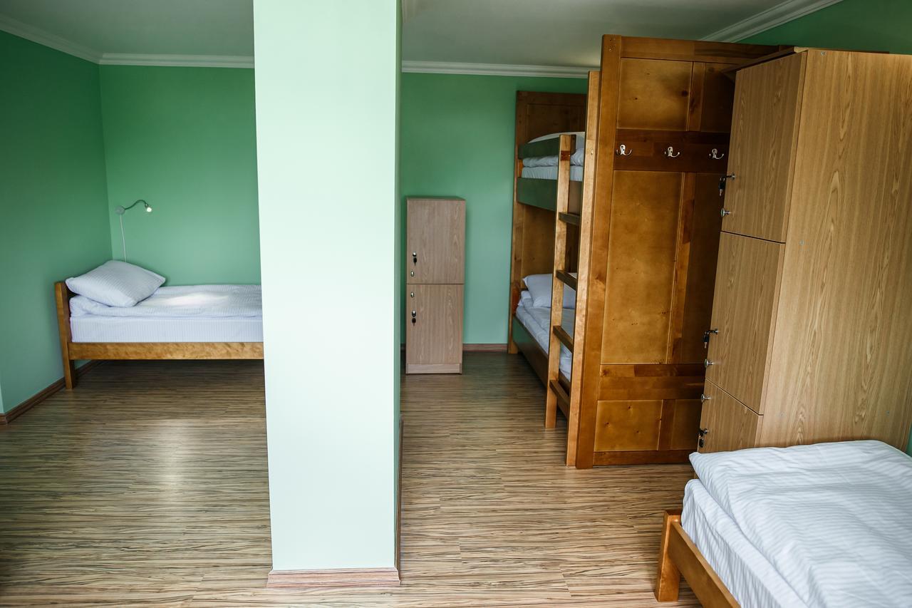 تشيرنيفتسي Sweet Home Hostel / Guest House المظهر الخارجي الصورة