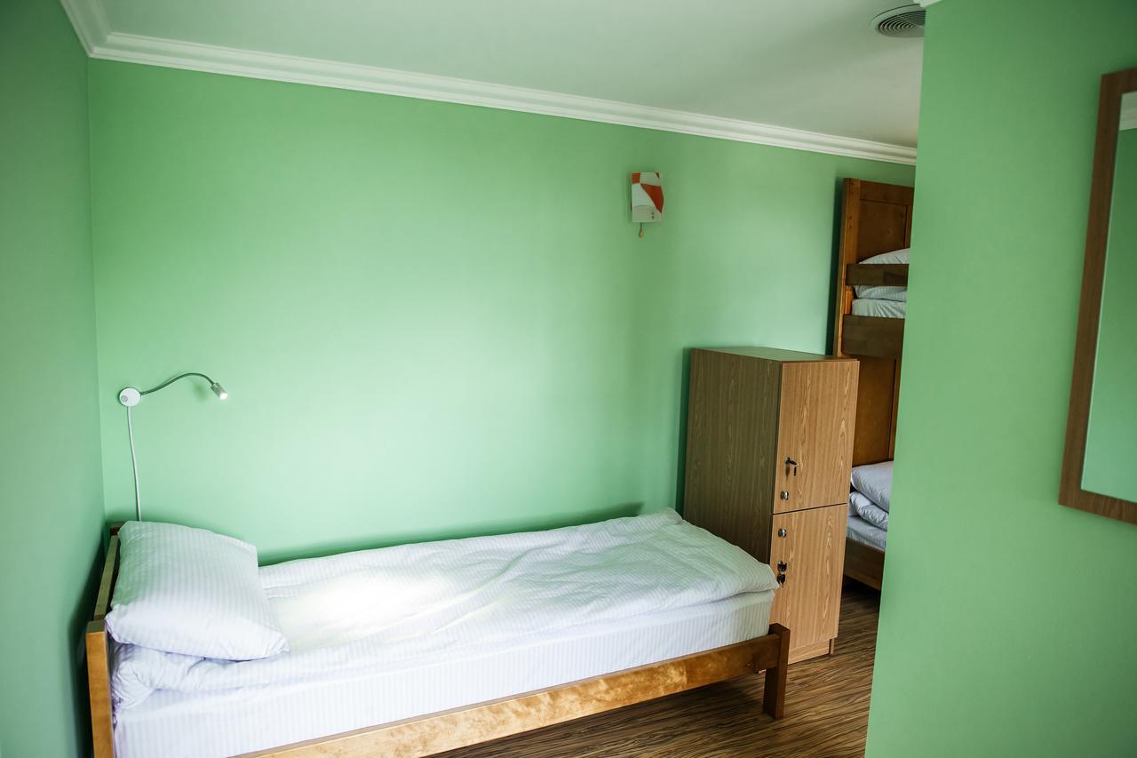 تشيرنيفتسي Sweet Home Hostel / Guest House المظهر الخارجي الصورة
