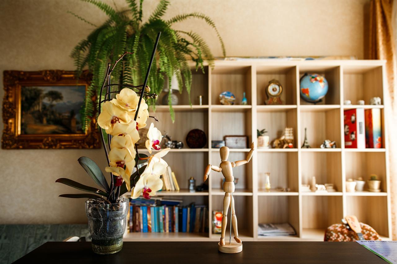 تشيرنيفتسي Sweet Home Hostel / Guest House المظهر الخارجي الصورة